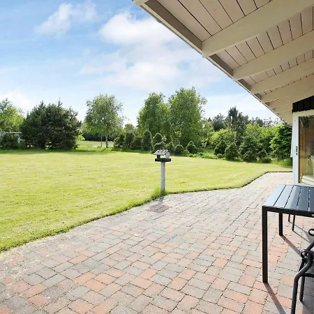 6 Person Holiday In Fjerritslev Torup Strand